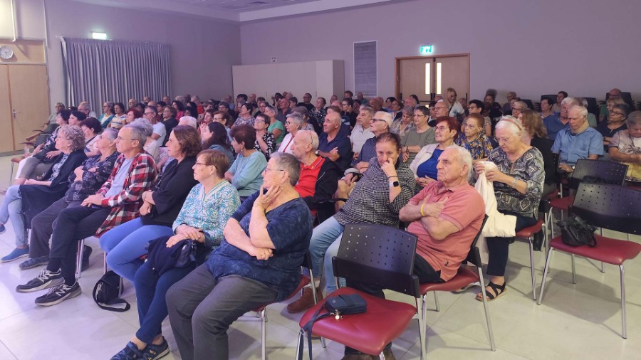 תמיד-עולה-המנגינה-08