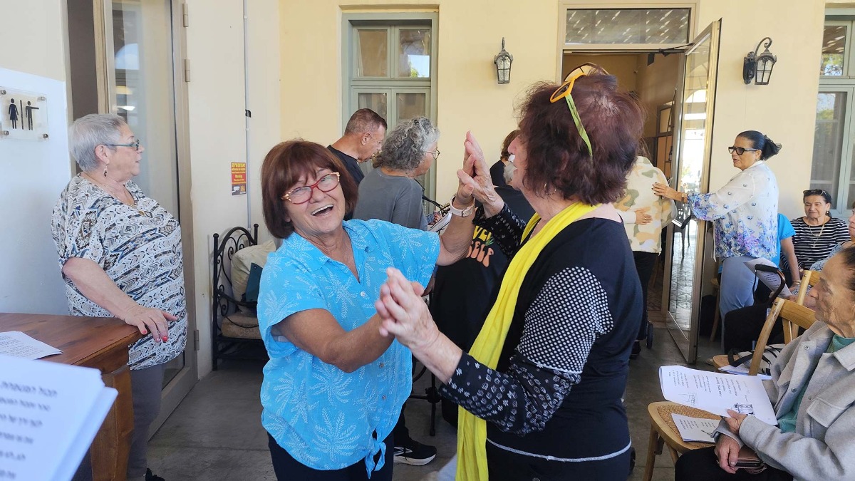 טיול מונגש לזיקים לכל ותיקי אשכול