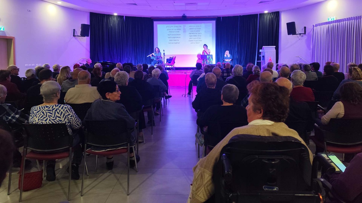 מופע שירי רחל שפירא