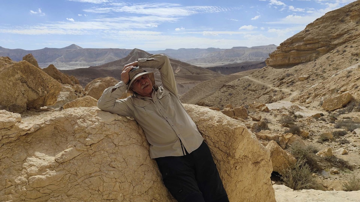 מיטיבי לכת מטיילים בשבילי ישראל עם יוני שטרן - הר ונחל צרור