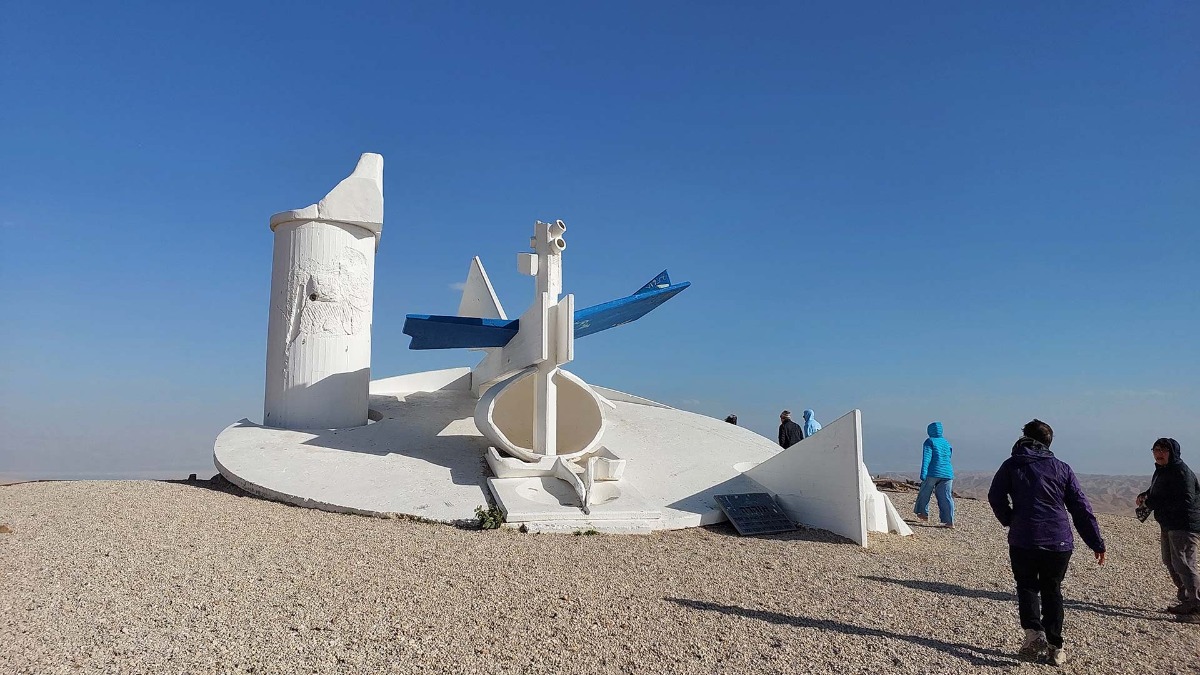 נווה אשכול מטיילים בשבילי ישראל עם יוני שטרן - נחל רחף עליון