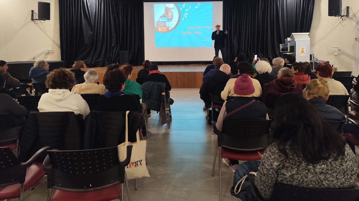 צלילי בוקר - פתיחת תערוכת רוקמות באשכול ומופע שירי הלב שאין כמותם של עודד צפתי