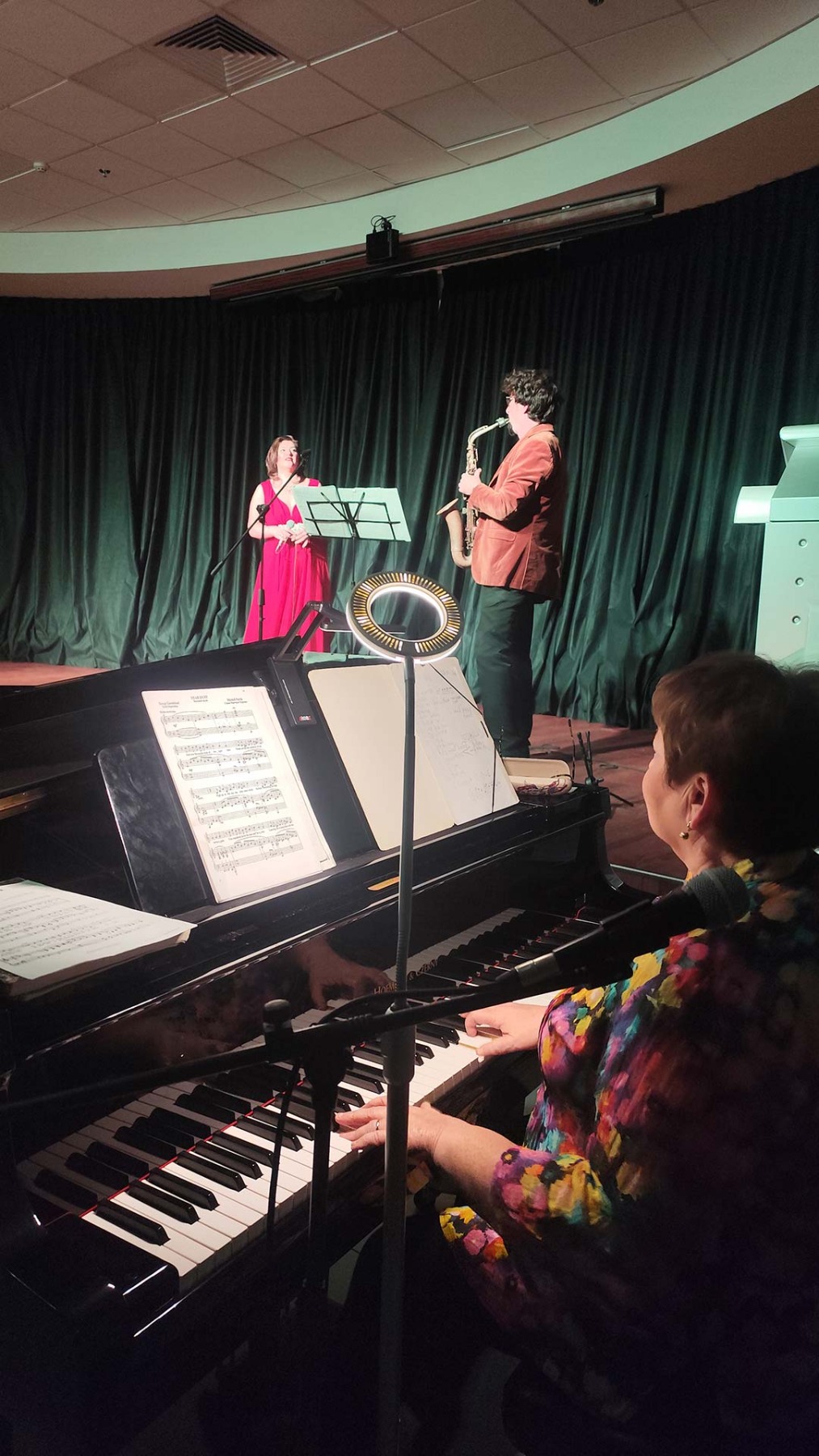 מופע מגרשווין וחבריו באהבה