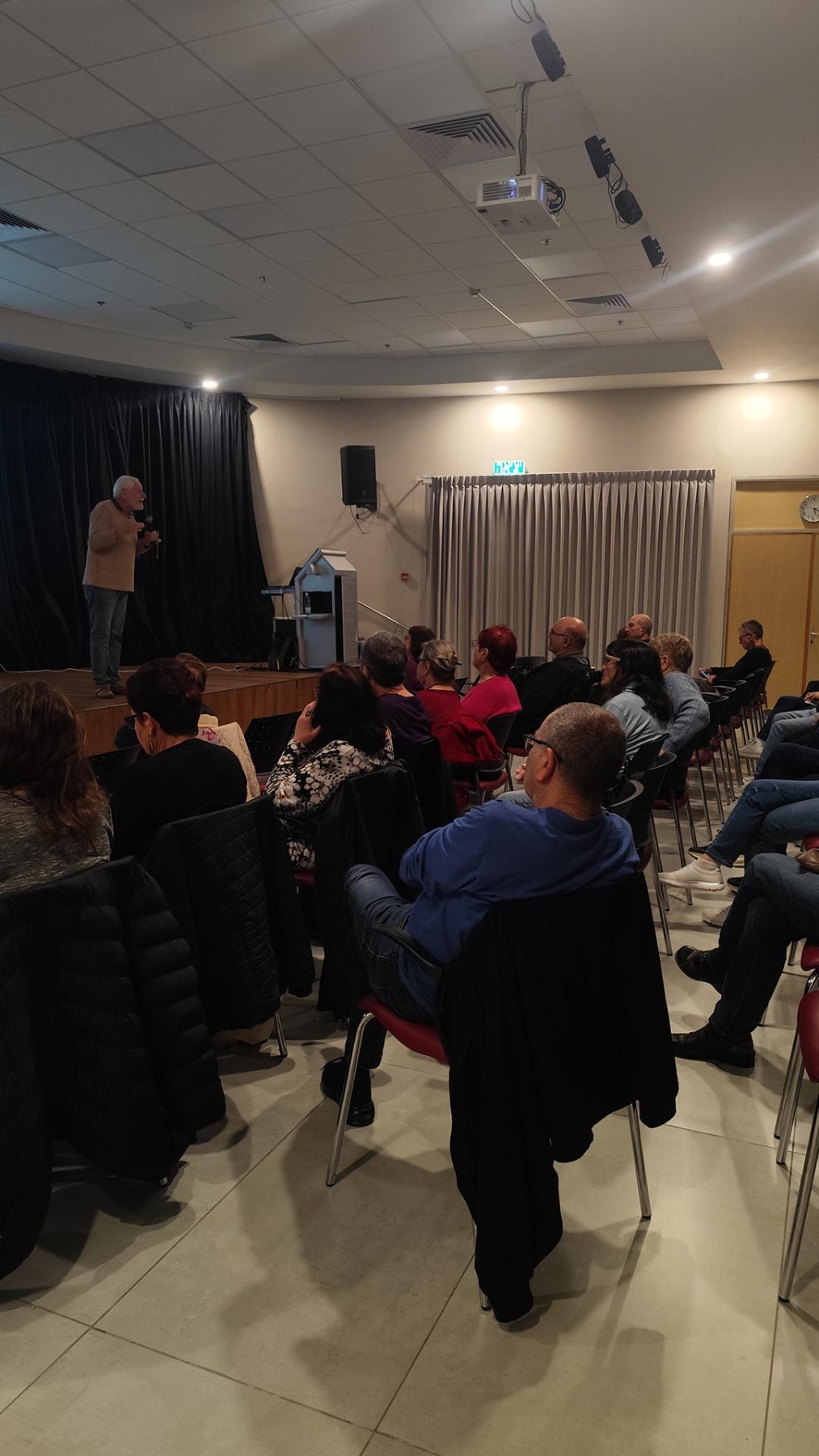 הרצאה טו בשבט הגיע - חג לציונות - חזי פוזננסקי