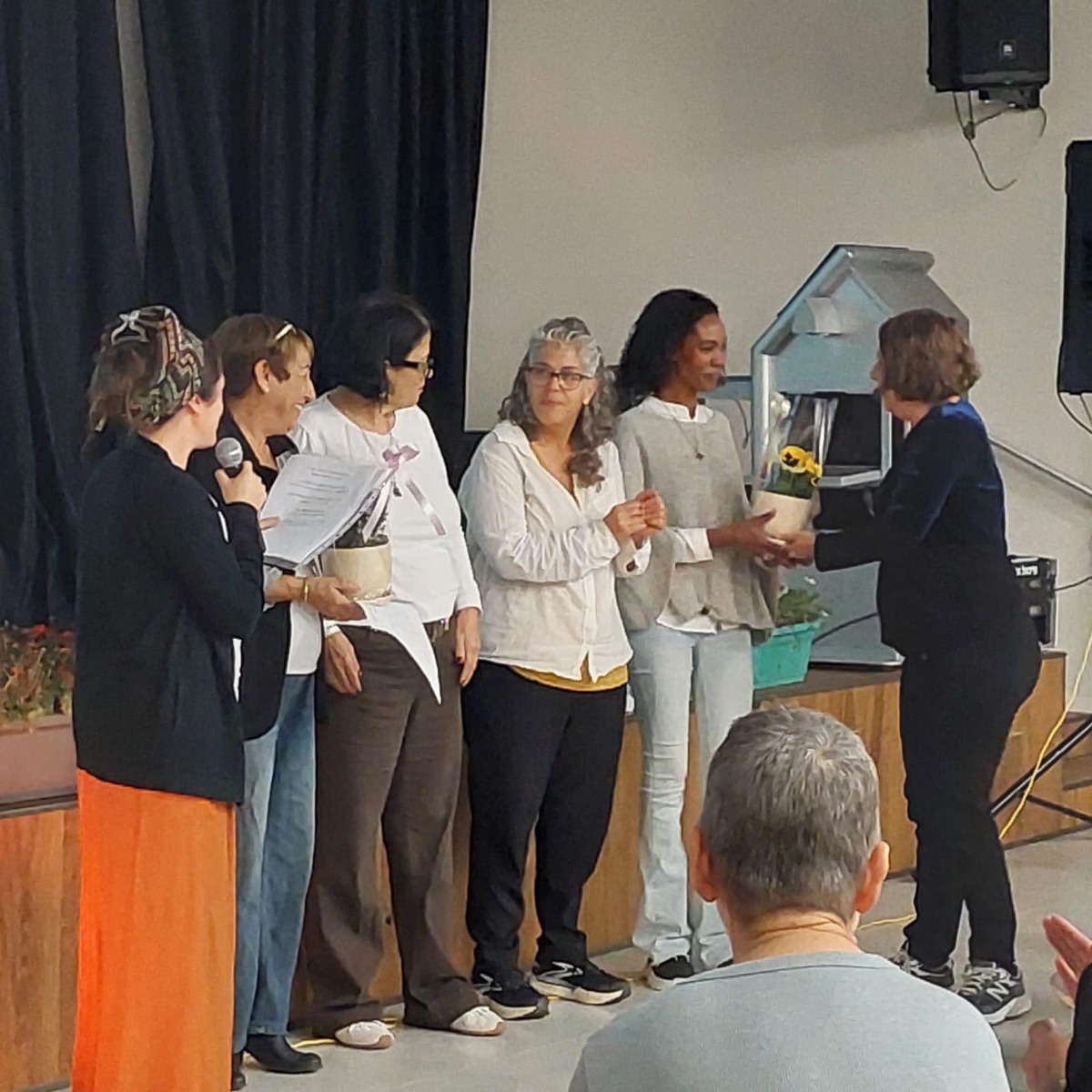 צלילי בוקר טו בשבט ויום הולדת קהילה תומכת