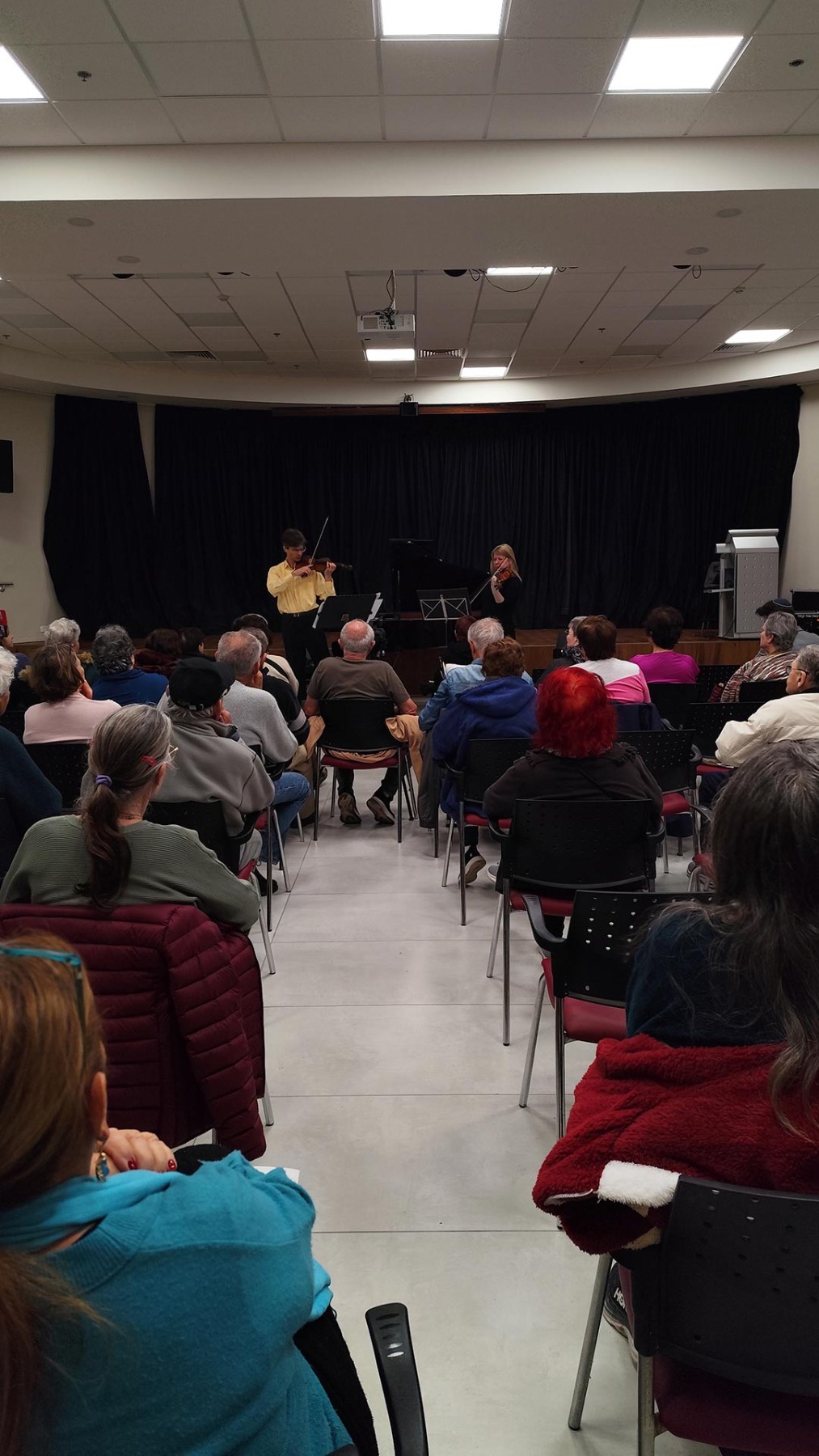 קונצרט צלילי בוקר - רומן סליוטוב ונגני התזמורת הסימפונית של ברגיש גלאדבך (גרמניה)