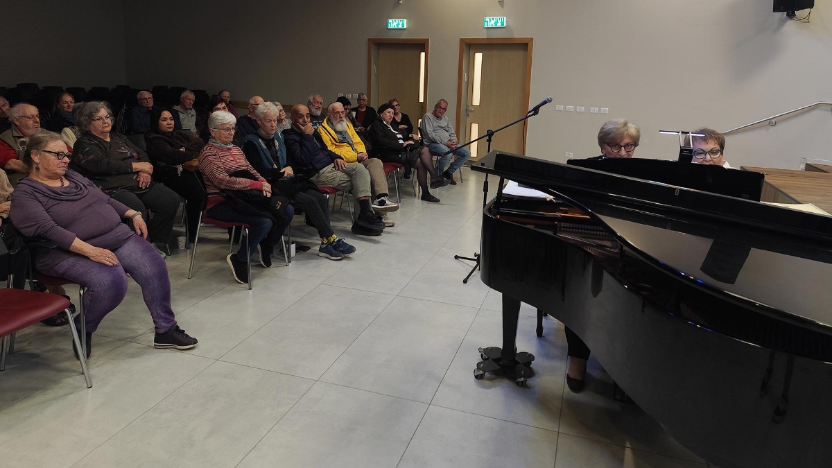 חלום ליל חורף - קונצרט לפסנתר בארבע ידיים עם בלה שטיינבוק ומרינה ירצקי