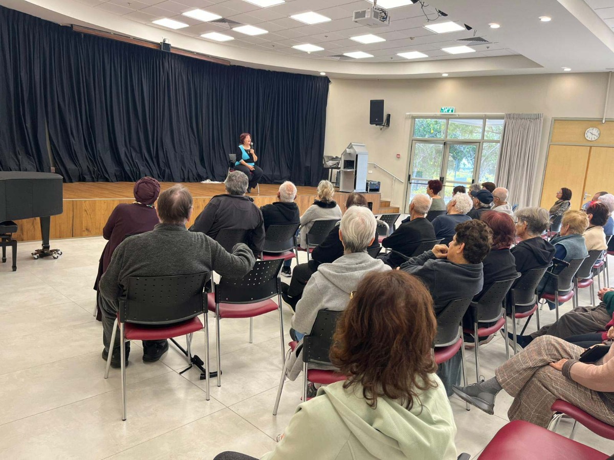 הרצאה סמדר הרוש - מנהיגות מתוך מוגבלות